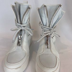 Steve Madden Leather Platform Sneakers